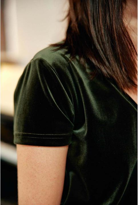 Immagine prodotto La Petite Étoile t-shirt da elvie v (M)