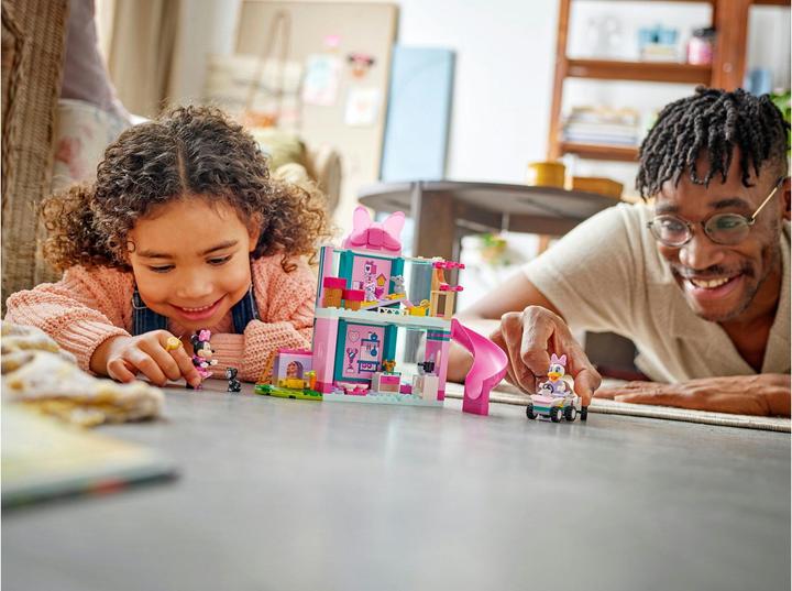 Actual product image LEGO Minnies Tierhotel (43274, LEGO Disney)
