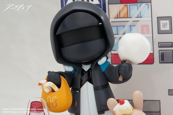Produktbild Apex Arknights PVC Statue Mini Series Will You be Having the Dessert? Doctor 10 cm