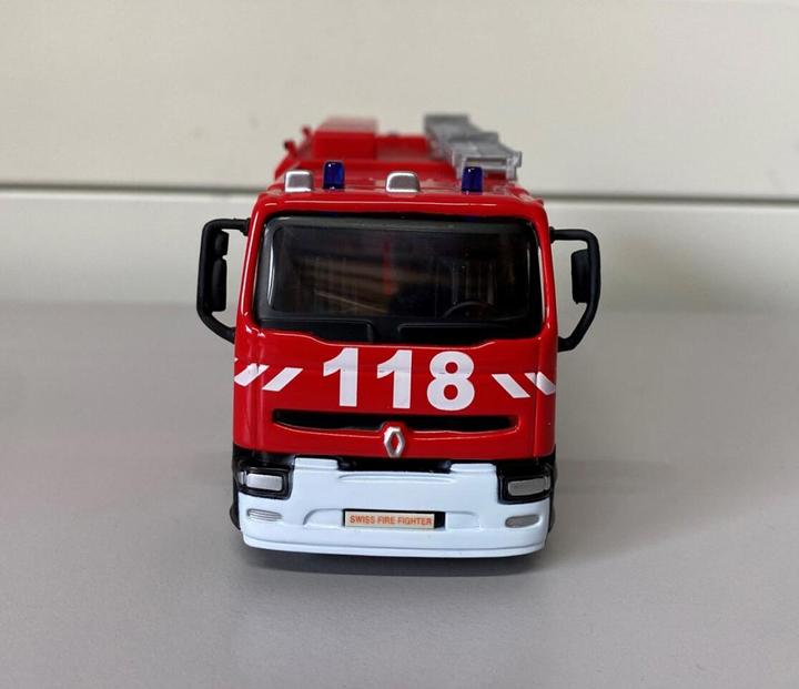 Actual product image Bburago Renault Premium Fire Brigade