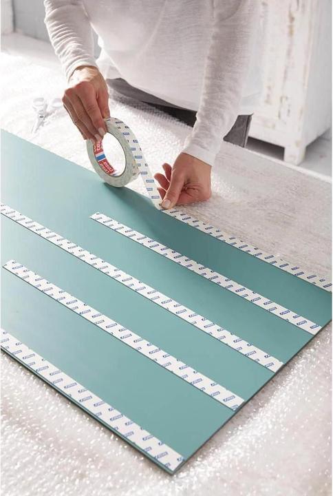 Produktbild tesa Powerbond MIRROR doppelseitiges Montageband für Spiegel (38 mm)