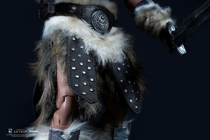Actual product image Purearts The Elder Scrolls V: Skyrim - Deluxe Dragonborn 1:6 Scale Figure
