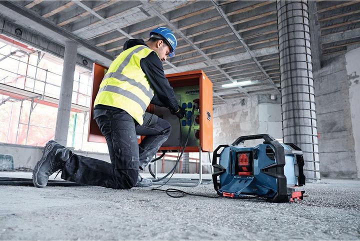Image du produit Bosch Professional Radio de chantier (DAB+ DAB, FM, Bluetooth)