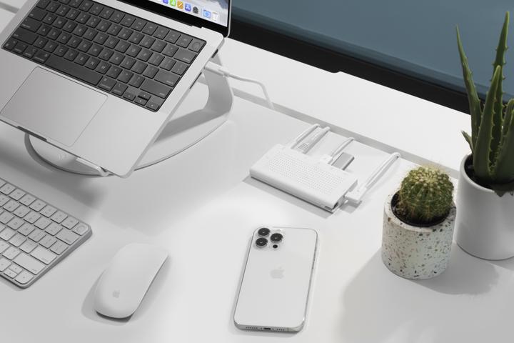 Produktbild TwelveSouth StayGo (USB-C, 8 Ports)