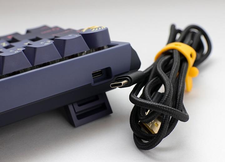 Actual product image Ducky One 3 Cosmic Blue Mini Gaming Keyboard, RGB LED - MX-Speed-Silver (DE, Cable)