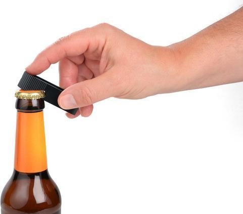 Actual product image Troika PRACTICABLE quick-charging cable with bottle opener, black (0.15 m, USB 3.2 Gen 2)