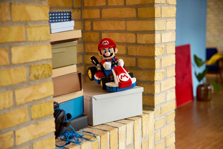 Produktbild LEGO Mario & Standard-Kart (72037, LEGO Super Mario, LEGO Seltene Sets)