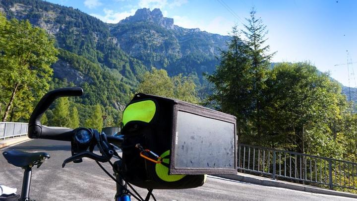 Produktbild Xtorm AP150 SolarBooster 12W (12 W, 0.60 kg)