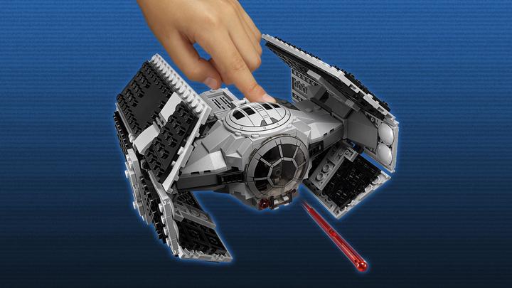 Actual product image LEGO Star Wars Vader's TIE Advanced vs. A-Wing Starfigh (75150, LEGO Star Wars)