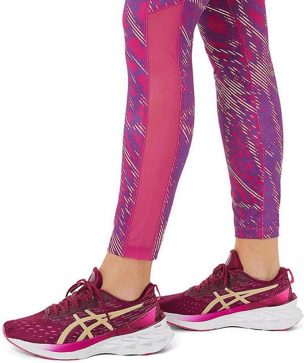 Actual product image ASICS Performance Sakura Aop (L)