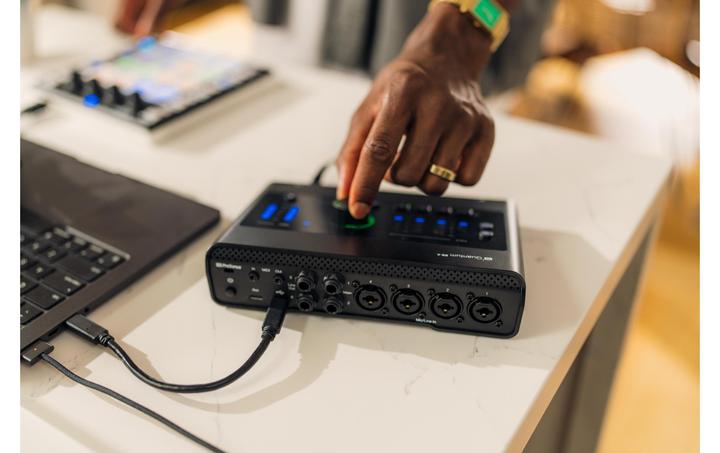 Produktbild PreSonus Quantum ES 4 (USB)