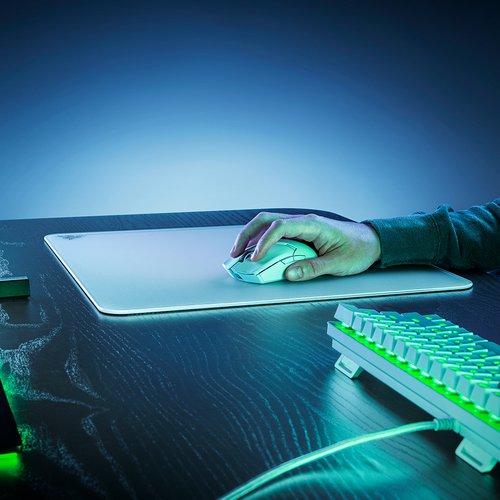 Actual product image Razer Atlas (L)