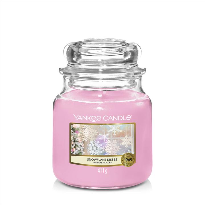 Actual product image Yankee Candle Snowflake Kisses
