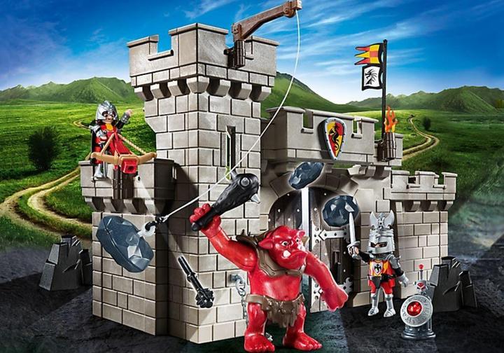 Actual product image Playmobil KNIGHTS Knight's Castle Set, 5670 (5670, Playmobil Knight Rider)