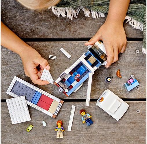 Actual product image LEGO Holiday camper (60283, LEGO City)