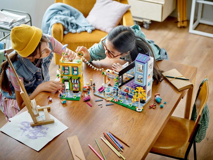 Actual product image LEGO City centre (41732, LEGO Friends)
