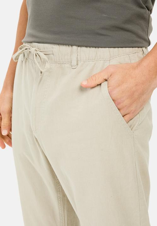 Immagine prodotto Camel Active Chinohose mit Kordelzug aus einem Leinenmix (38)