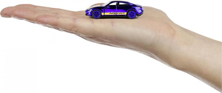 Actual product image Majorette Bugatti Chiron Pur Sport, bronze