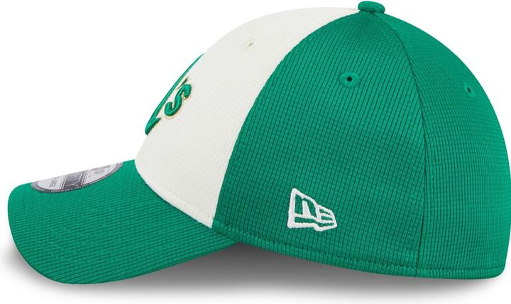 Actual product image New Era 39Thirty Cap - Saint Patrick's Day Oakland Athletics (S/M)