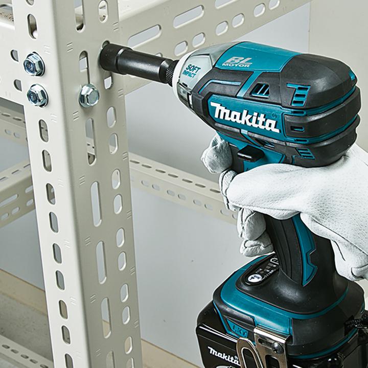 Actual product image Makita DTS141RTJ (Rechargeable battery operated)