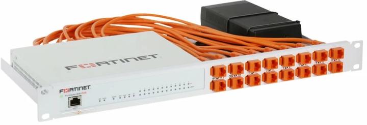 Actual product image Rackmount.IT 1U 16 x RJ-45 (Mounting kit)