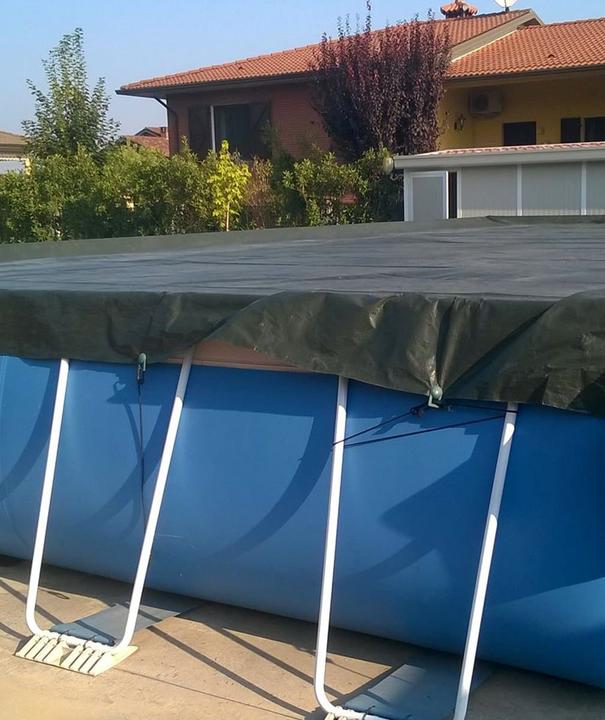 Image du produit Laghetto Couverture d’hivernage à tendeurs pour piscine de 6,60 x 12,70m de dimensions d'eau.