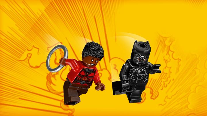 Actual product image LEGO Royal Talon Attack (76100, LEGO Marvel)