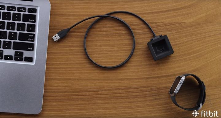 Produktbild Fitbit Blaze Ladekabel