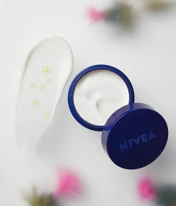 Produktbild NIVEA Naturally Good (50 ml, Nachtcreme)