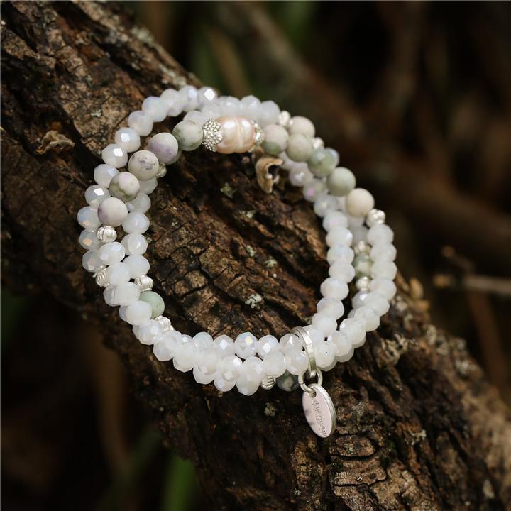 Actual product image Andreani Necklace with high quality metal (Shellbeads)