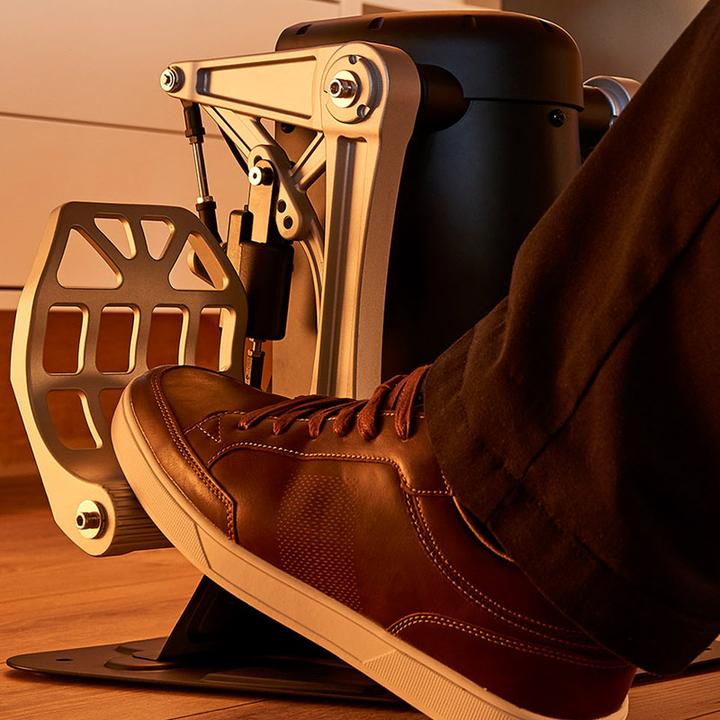Actual product image Thrustmaster TPR Pendular Rudder (PC)