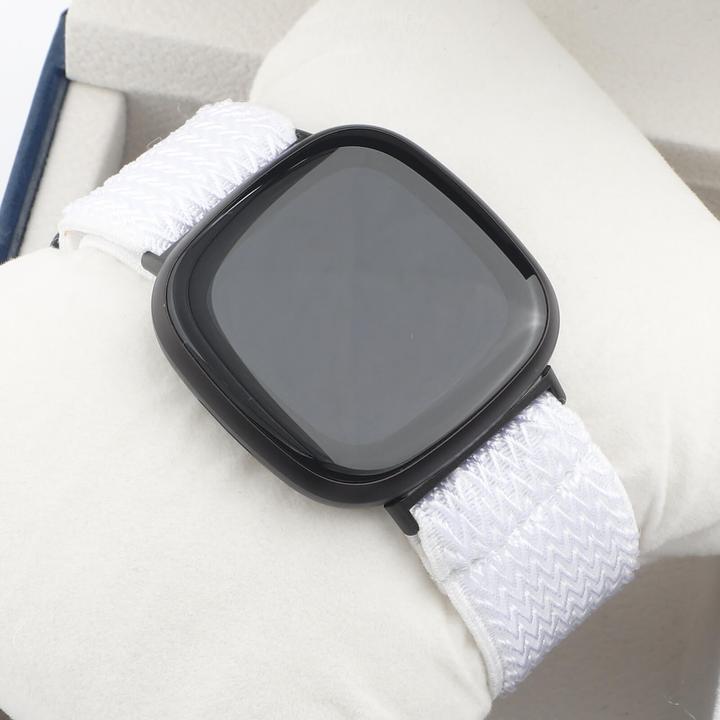Actual product image Cover-Discount Fitbit Versa 4 / Sense 2 - Nylon Replacement Bracelet white (Nylon, Versa 3, Sense)