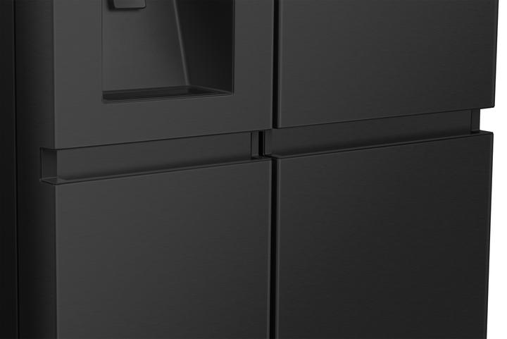 Actual product image Hisense RS818N4IFE (632 l)