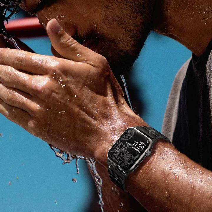 Produktbild Nomad Titanium Band (42 mm, 44 mm, Titan)