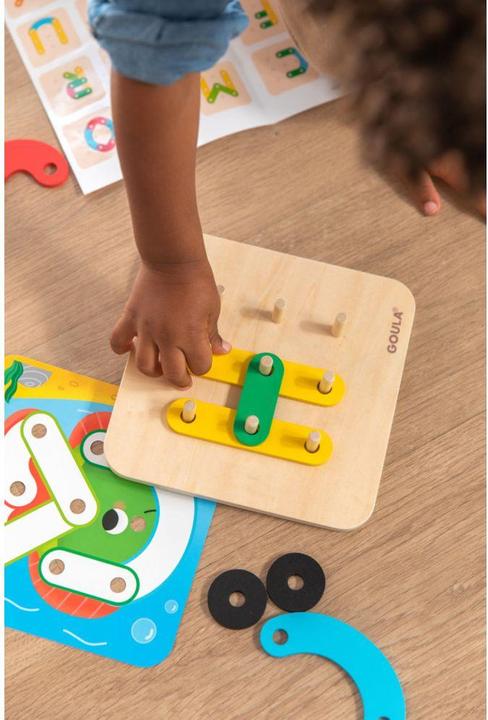 Immagine prodotto Goula Forme a colori, d/f/i 8 tavole, 22 parti in legno, libretto, a partire da 3 anni (Tedesco, Francese, Italiano, Inglese)