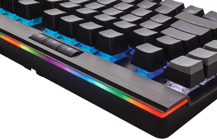 Actual product image Corsair K95 (CH, Cable)