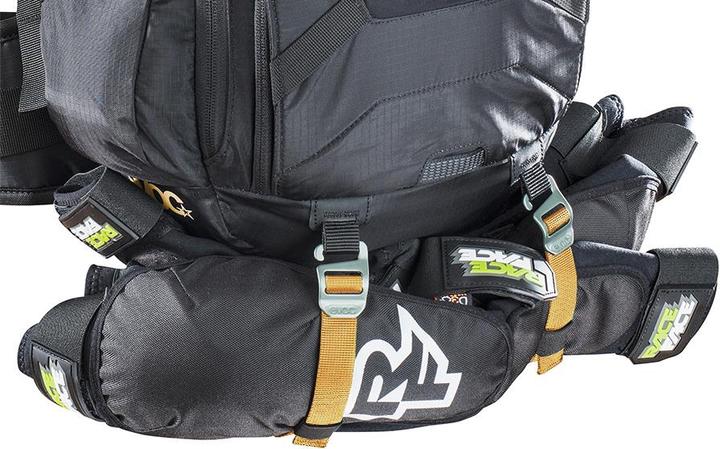 Produktbild Evoc FR Trail Blackline (18 l)