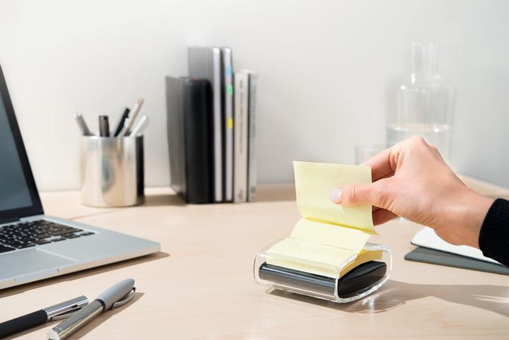 Actual product image Post-it Z-Notes Dispenser Pro (76 x 76 mm)