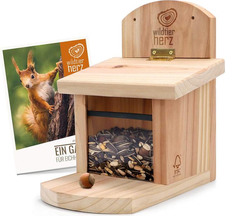 Actual product image Wildtier Herz Squirrel Feeder