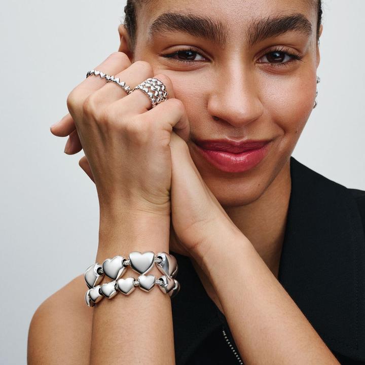 Produktbild Pandora Moments Reihe Von Herzen Ring Silber (56, 925 Silber)