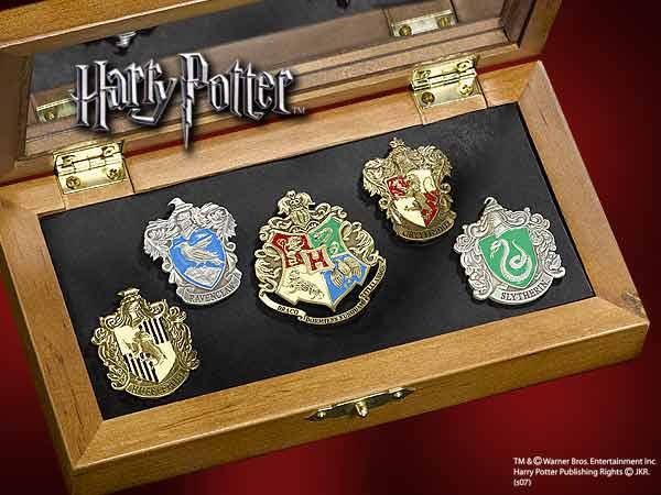 Produktbild Noble Collection Harry Potter Pin Kollektion Hogwarts (5)