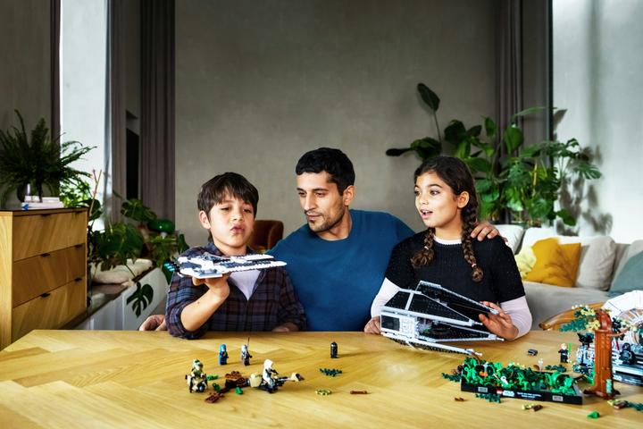 Produktbild LEGO Mandalorian Fang Fighter vs. Tie Interceptor (75348, LEGO Star Wars)