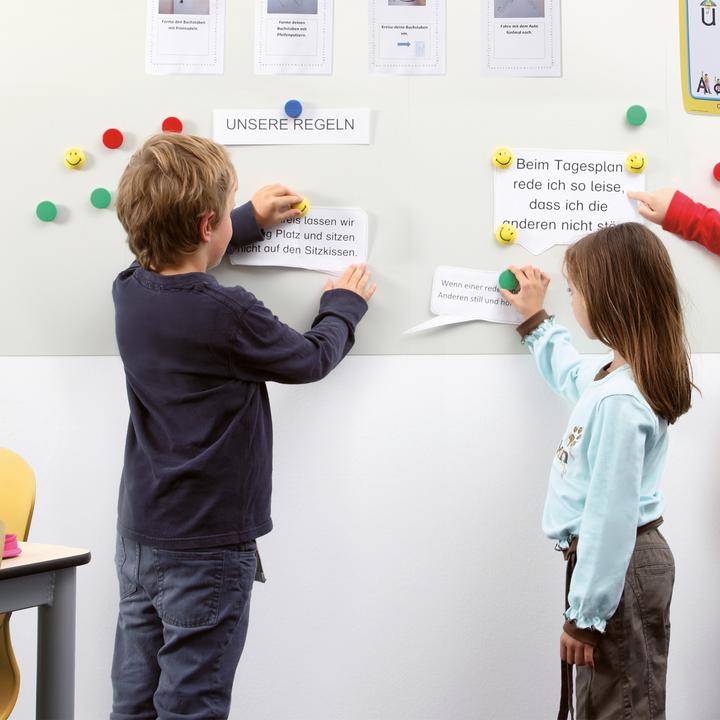 Actual product image Magnetoplan magnetowall on wallpaper, incl. accessories (Magnet board)
