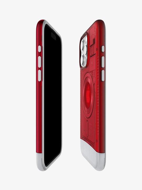 Actual product image Spigen Classic C1 MagFit (Apple iPhone 15 Pro)