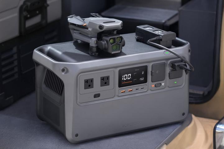 Image du produit DJI Power SDC pour câble de charge rapide Mavic 3 Series (Câbles pour drones, DJI Mavic 3 Classic, DJI Mavic 3 Enterprise, DJI Mavic 3, DJI Mavic 3 Multispectral, DJI Mavic 3 Pro)