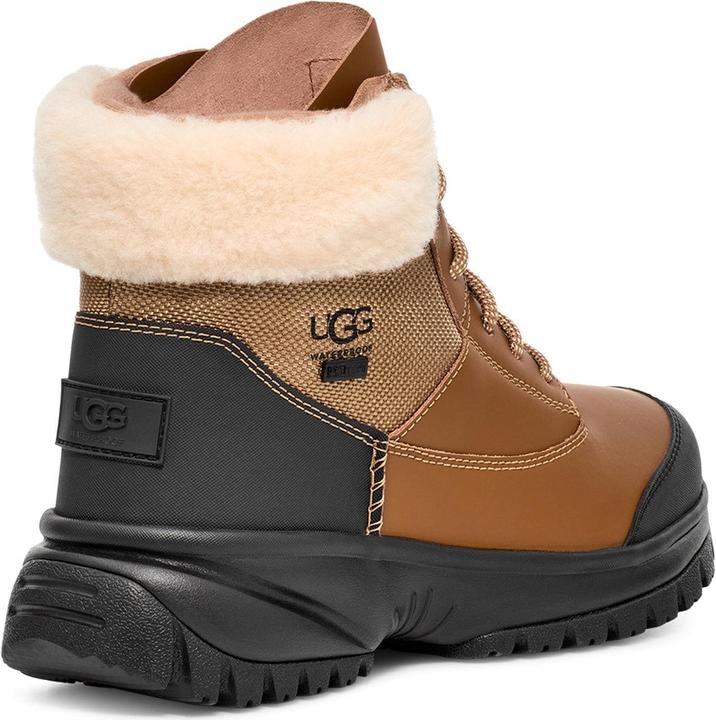 Produktbild Ugg Yose Fluff V2 (36)
