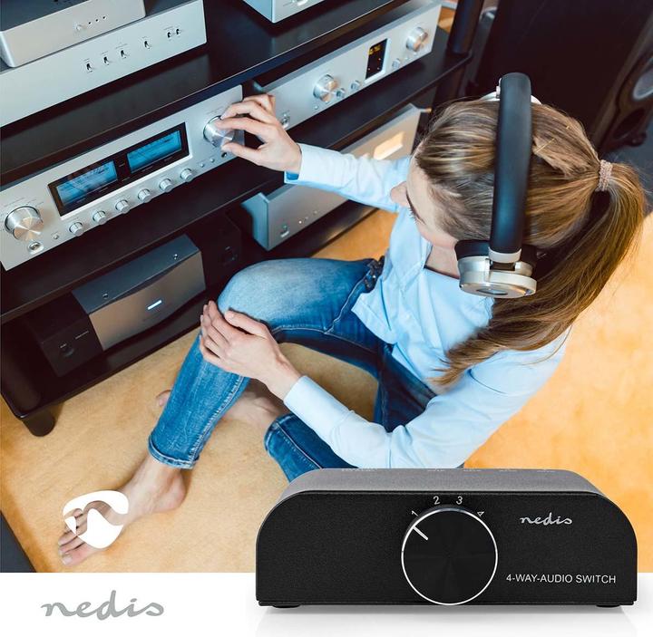 Image du produit Nedis Commutateur audio analogique | 4 port(s) | Connexions - Entrée : 1x entrée audio 3,5 mm / 3x (2 (Analogique -> Numérique)