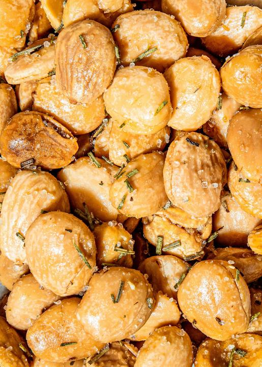 Produktbild KoRo Geröstete Marcona Mandeln mit Salz und Rosmarin (1000 g)