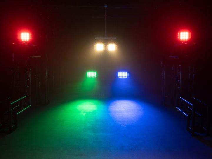 Image du produit Eurolite LED CLS-18 QCL RGB/WW 18x7W (7 W, LED)