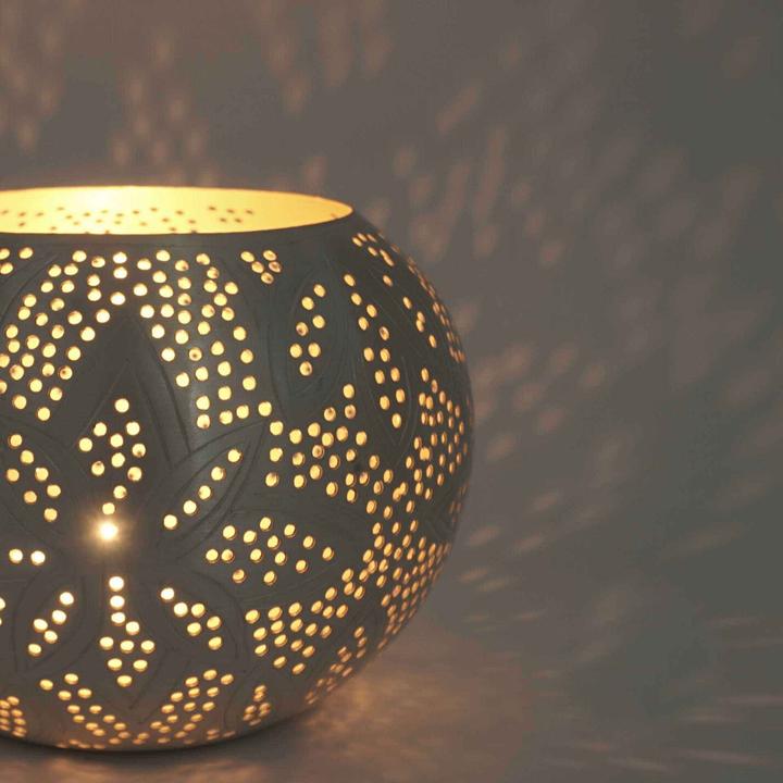 Actual product image Sweet Mint Oriental Lantern Filigree (1 x)